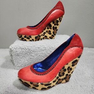 Poetic License Rockabilly Wedge Red Leopard Cheetah Espadrilles Size 6